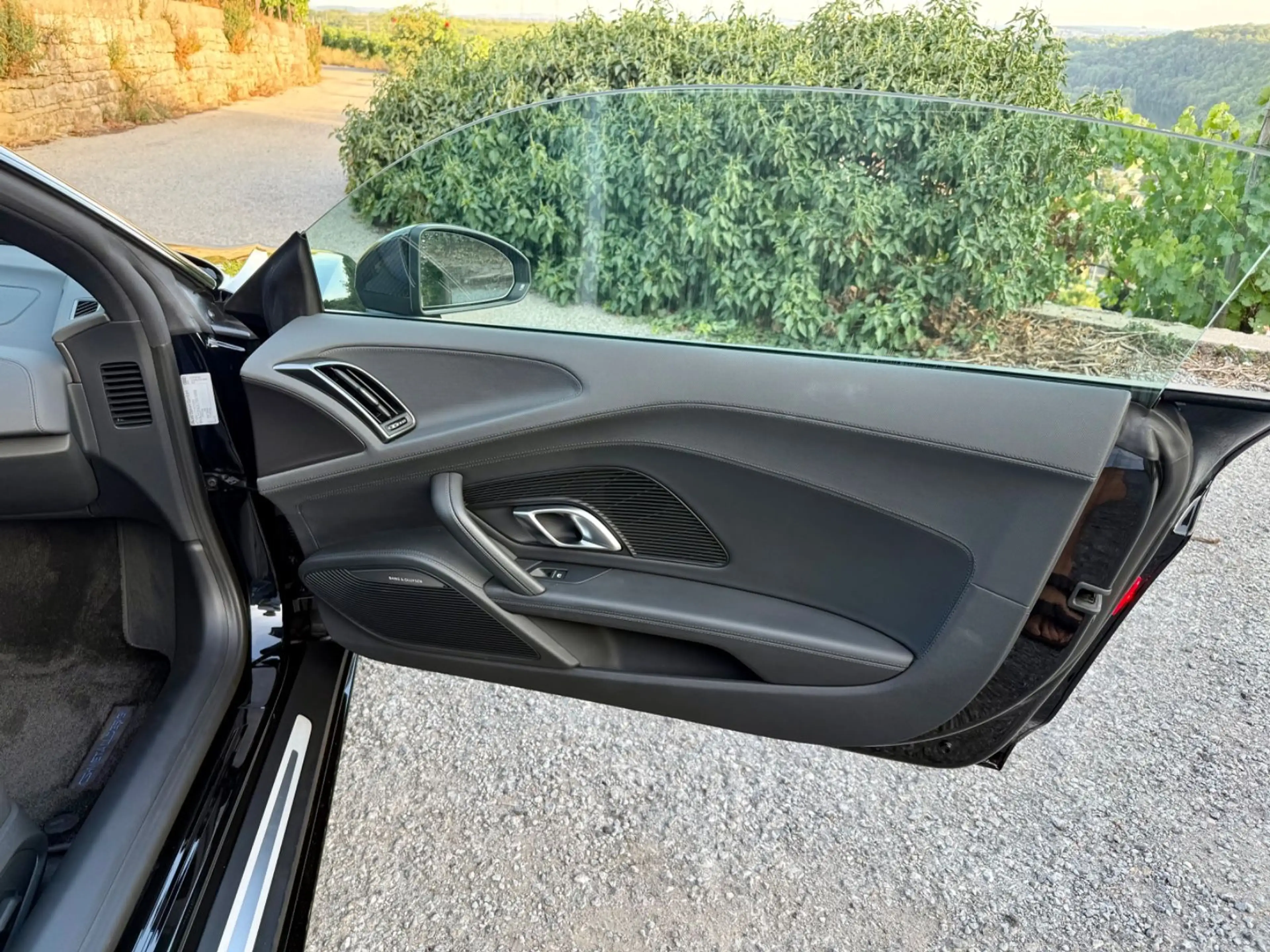 Audi R8 Coupe 5.2 FSI quattro, Capristo, B&O, MwSt ! — photo 13