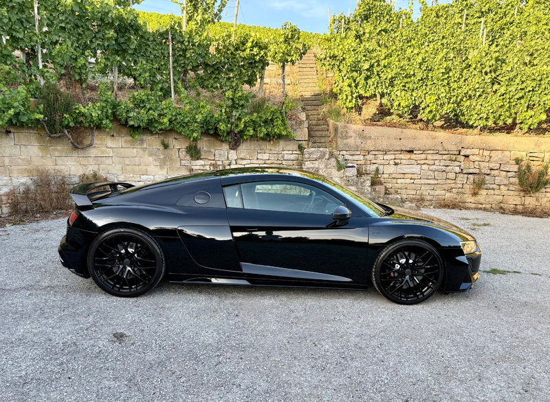 Audi R8 Coupe 5.2 FSI quattro, Capristo, B&O, MwSt ! — photo 8
