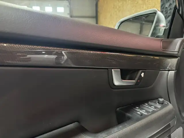 Audi S4 view 14