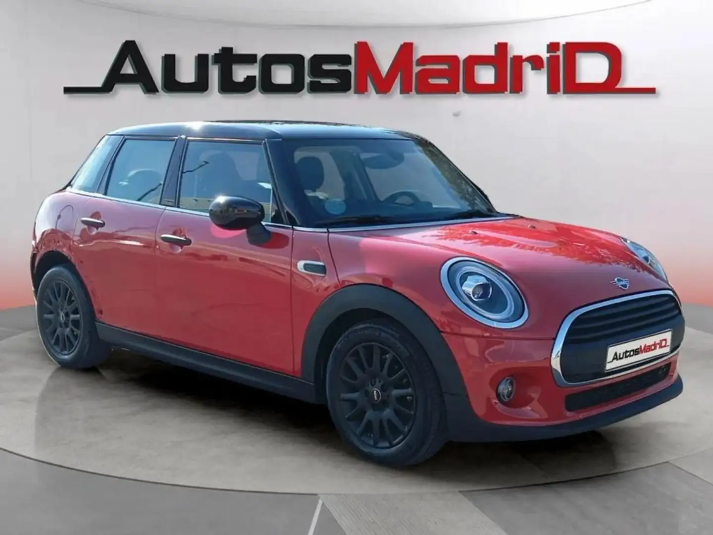 MINI Cooper 5 PUERTAS Rood - 1