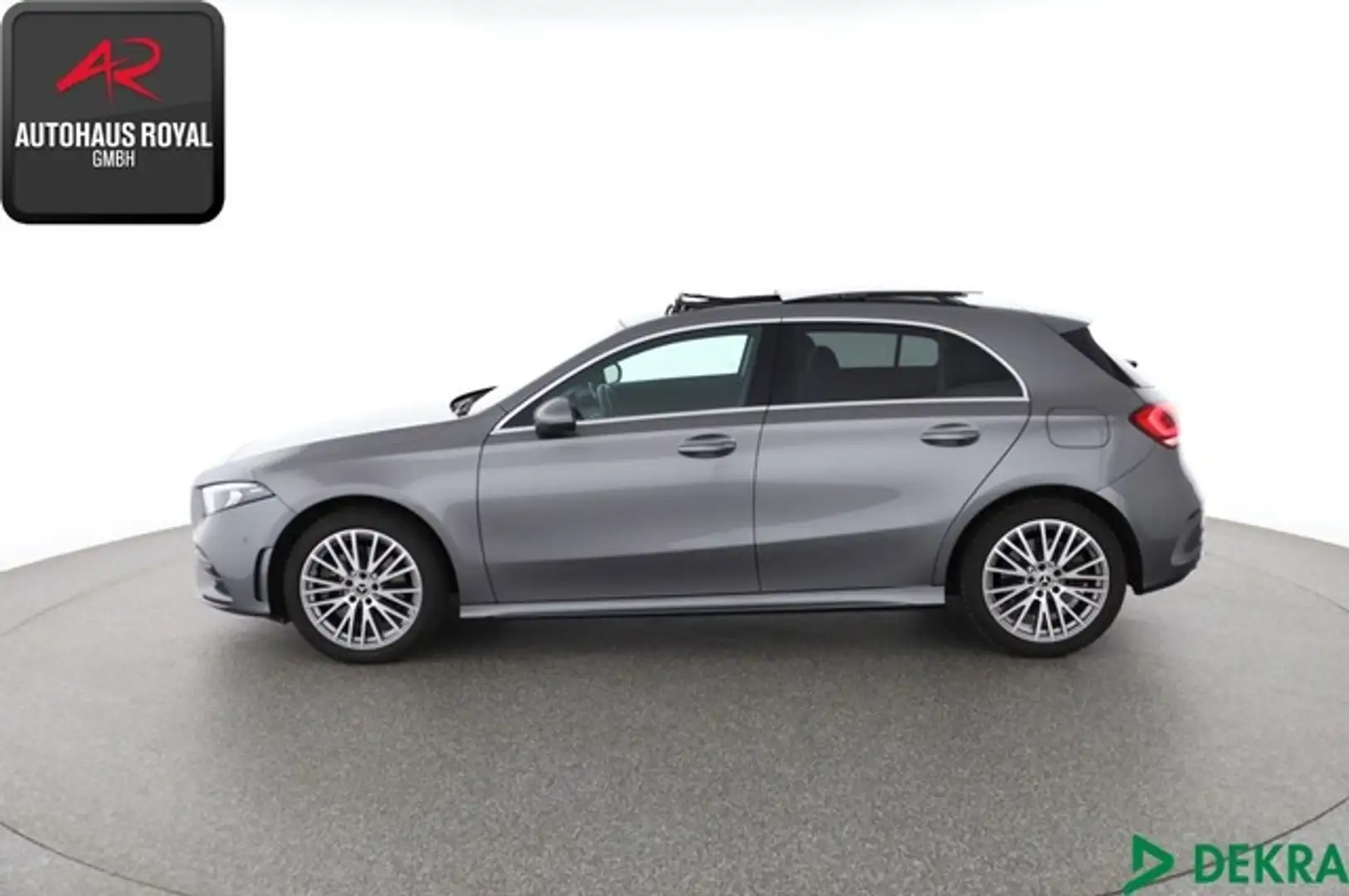 Mercedes-Benz A 250 e AMG PANO,WIDE,AMBIENTE,DISTRO,AHK,KAMERA Šedá - 2