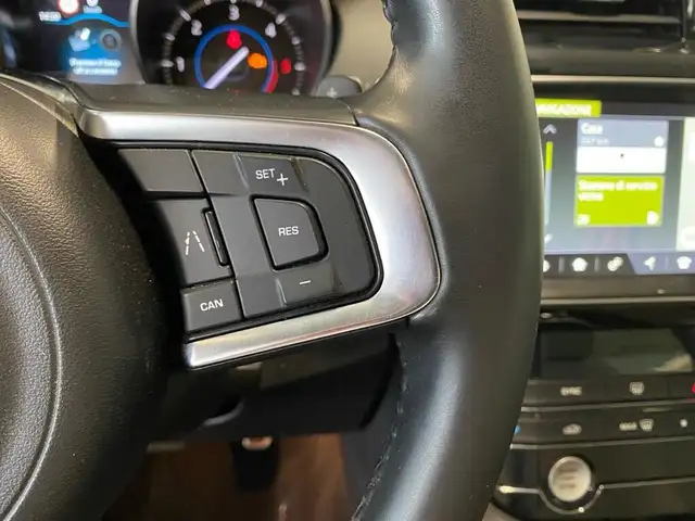 Jaguar F-Pace view 14