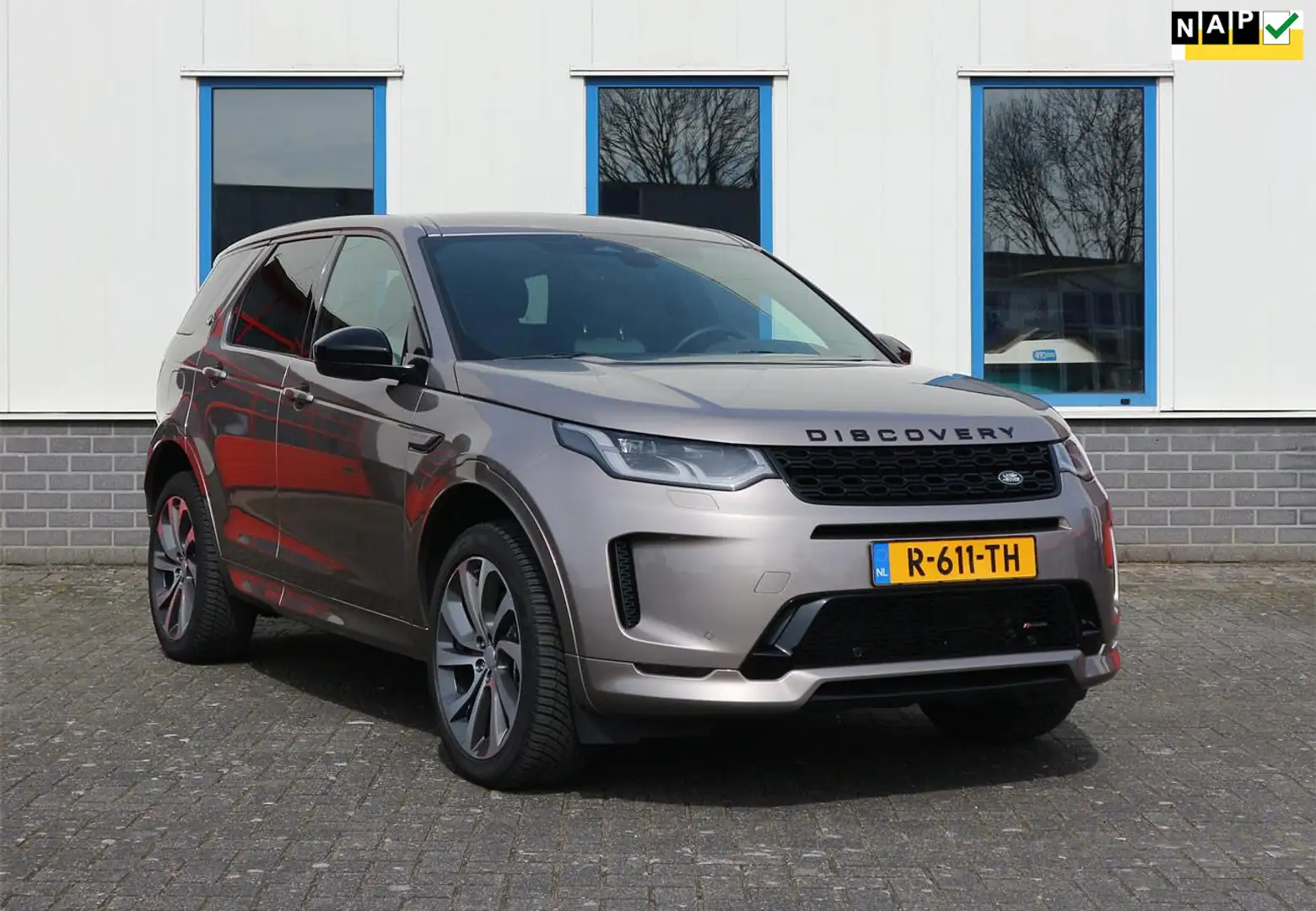 Land Rover Discovery Sport P300e 1.5 R-Dynamic HSE Brun - 1