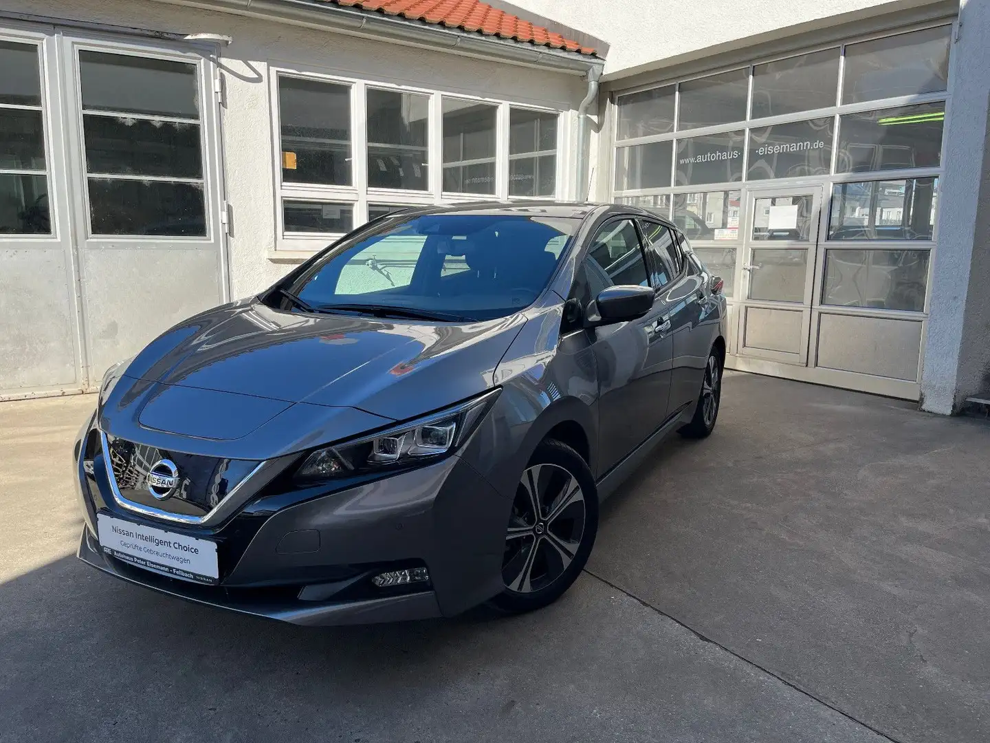 Nissan Leaf N-Connecta - 1