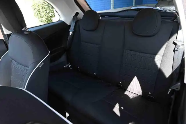 Fiat 500e view 11