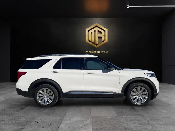 Ford Explorer 2023, foto 4
