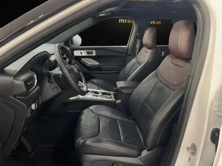 Ford Explorer 2023, foto 18