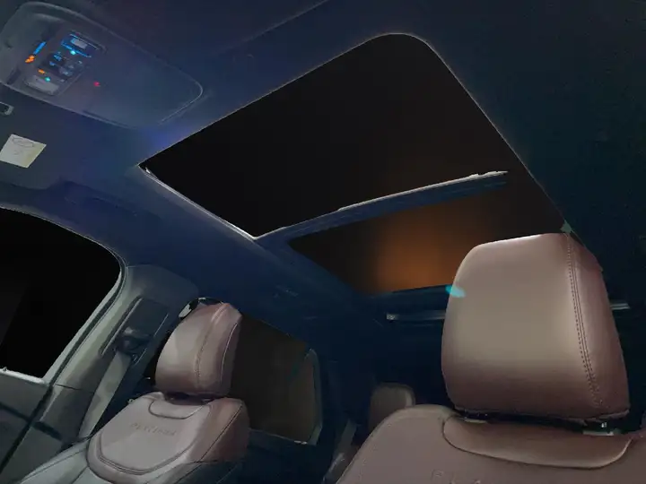 Ford Explorer 2023, foto 31