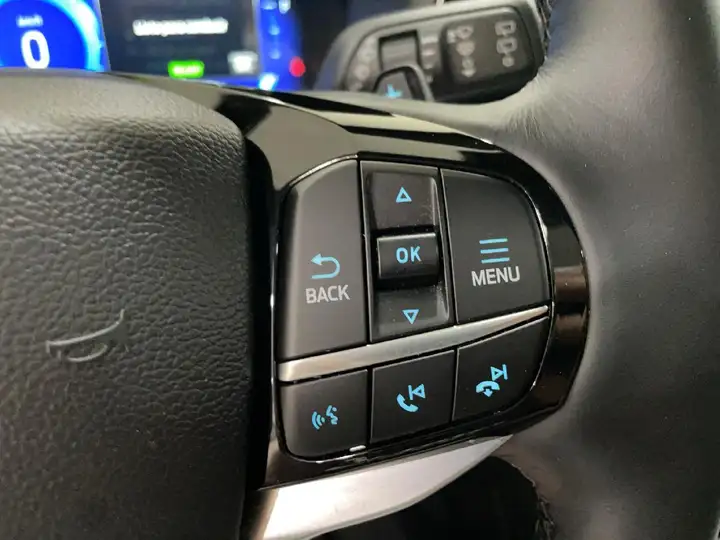 Ford Explorer 2023, foto 37