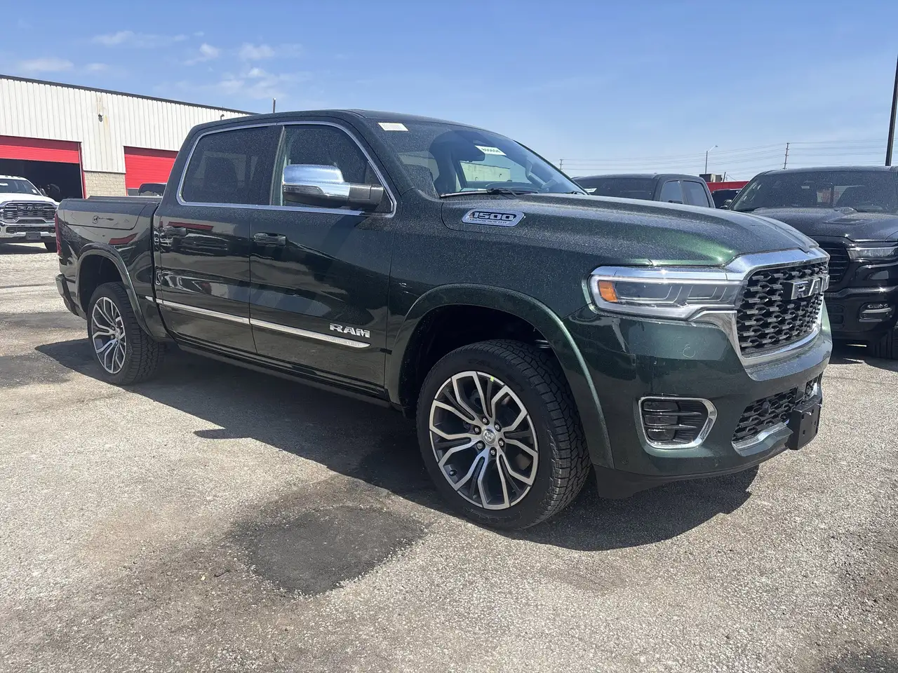 RAM 1500 снимка RAM 1500