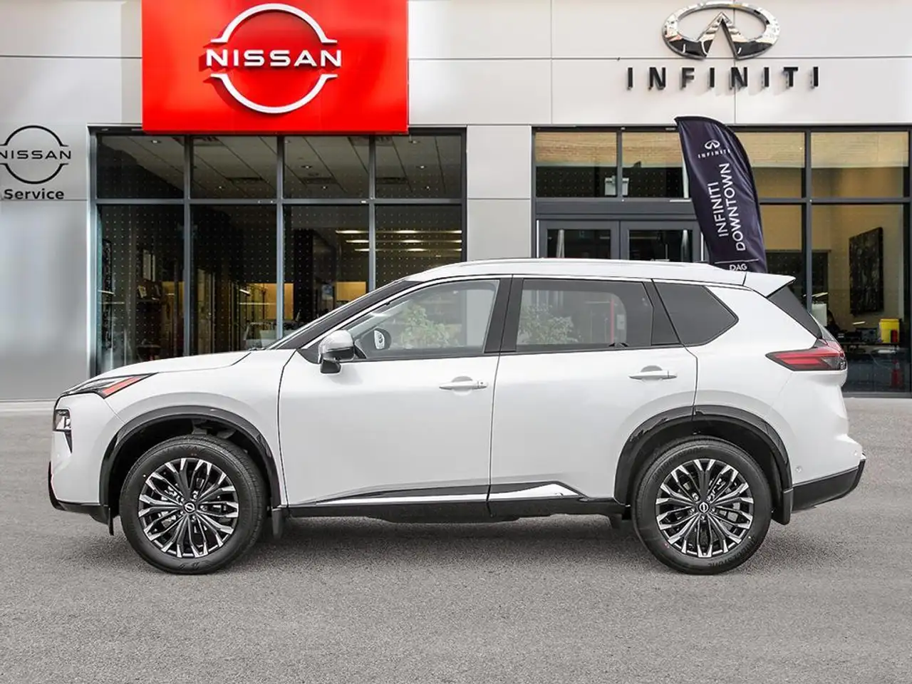 Nissan Rogue снимка Nissan Rogue