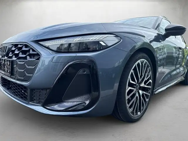 Audi A5 view 5