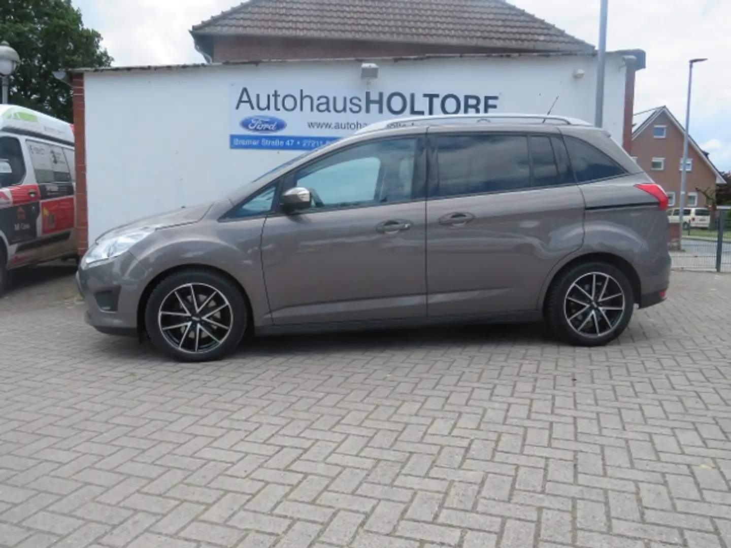 Ford Grand C-Max 7S  AT Motor ca. 50.000 TKM KLIMA Barna - 2