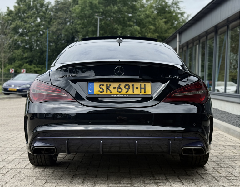 Mercedes-Benz CLA 45 AMG 4MATIC Ambition Pano — photo 3