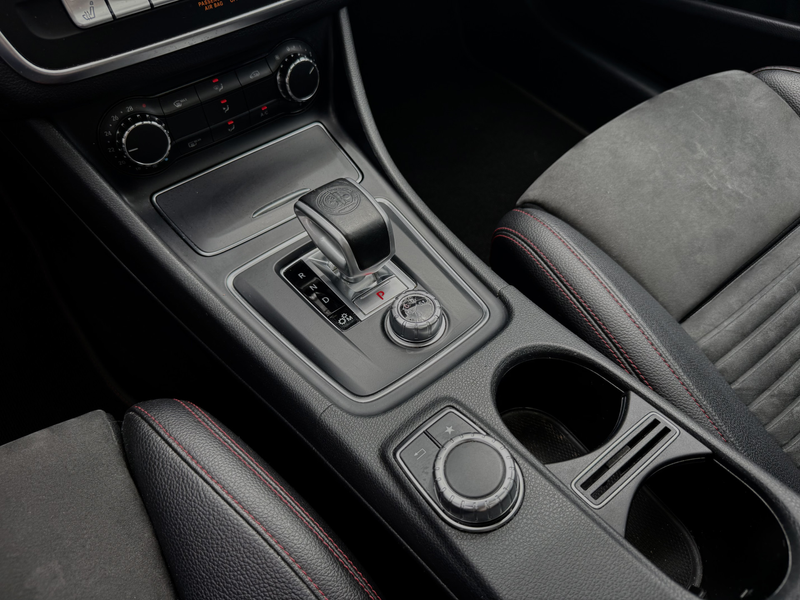 Mercedes-Benz CLA 45 AMG 4MATIC Ambition Pano — photo 16
