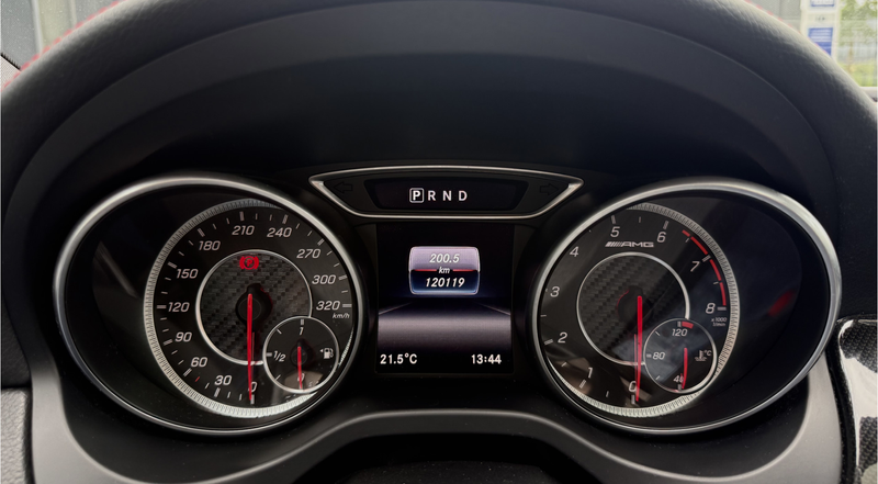 Mercedes-Benz CLA 45 AMG 4MATIC Ambition Pano — photo 22