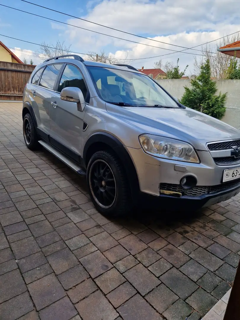 Chevrolet Captiva 3.2 4WD 7 Sitzer LT - 2