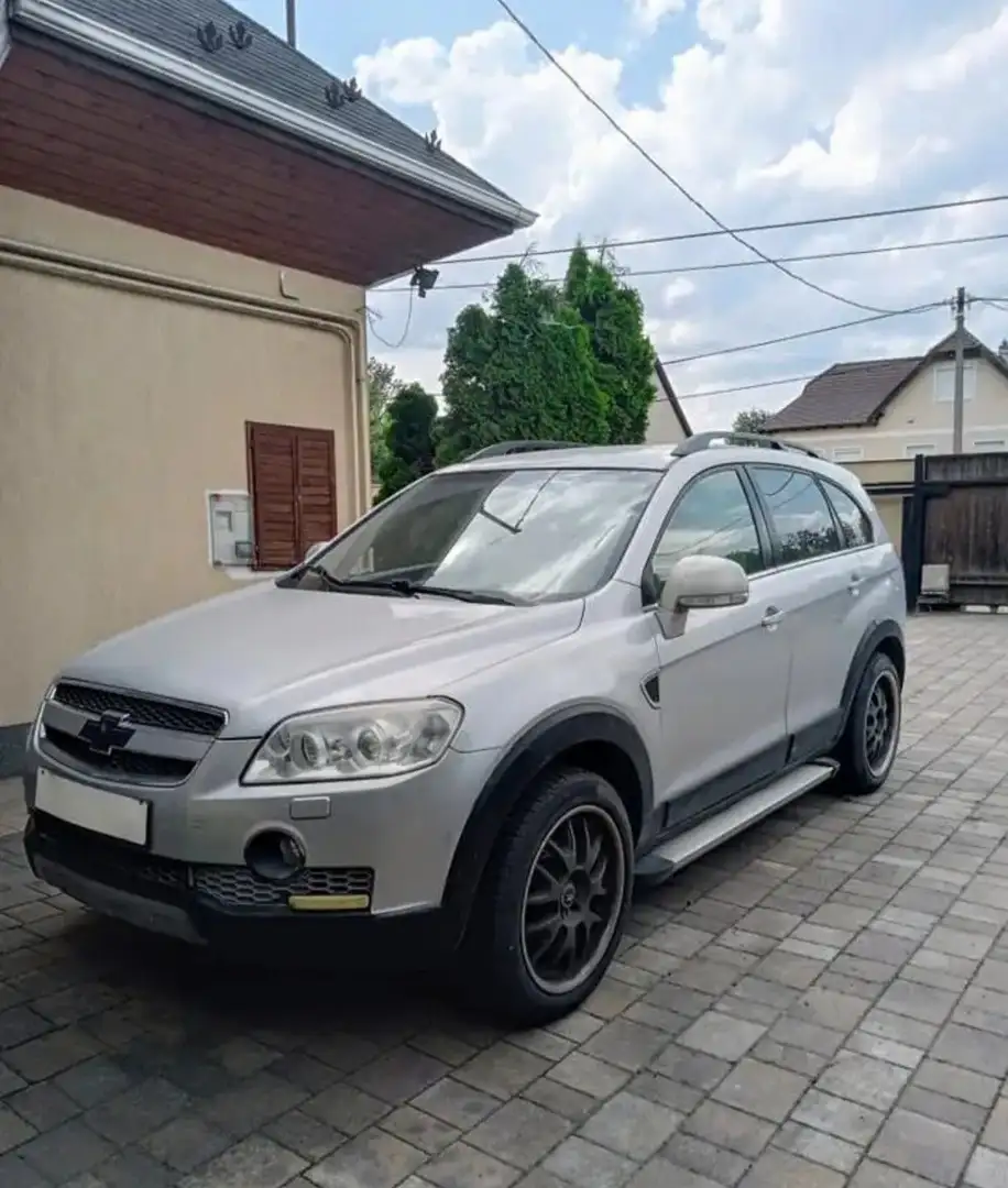 Chevrolet Captiva 3.2 4WD 7 Sitzer LT - 1