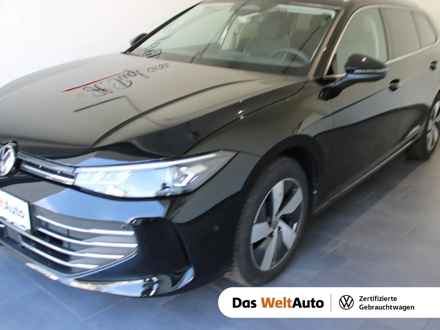 Volkswagen Passat Variant Business eTSI DSG Schwarz - 1