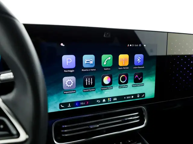 Mercedes-Benz CLA view 13