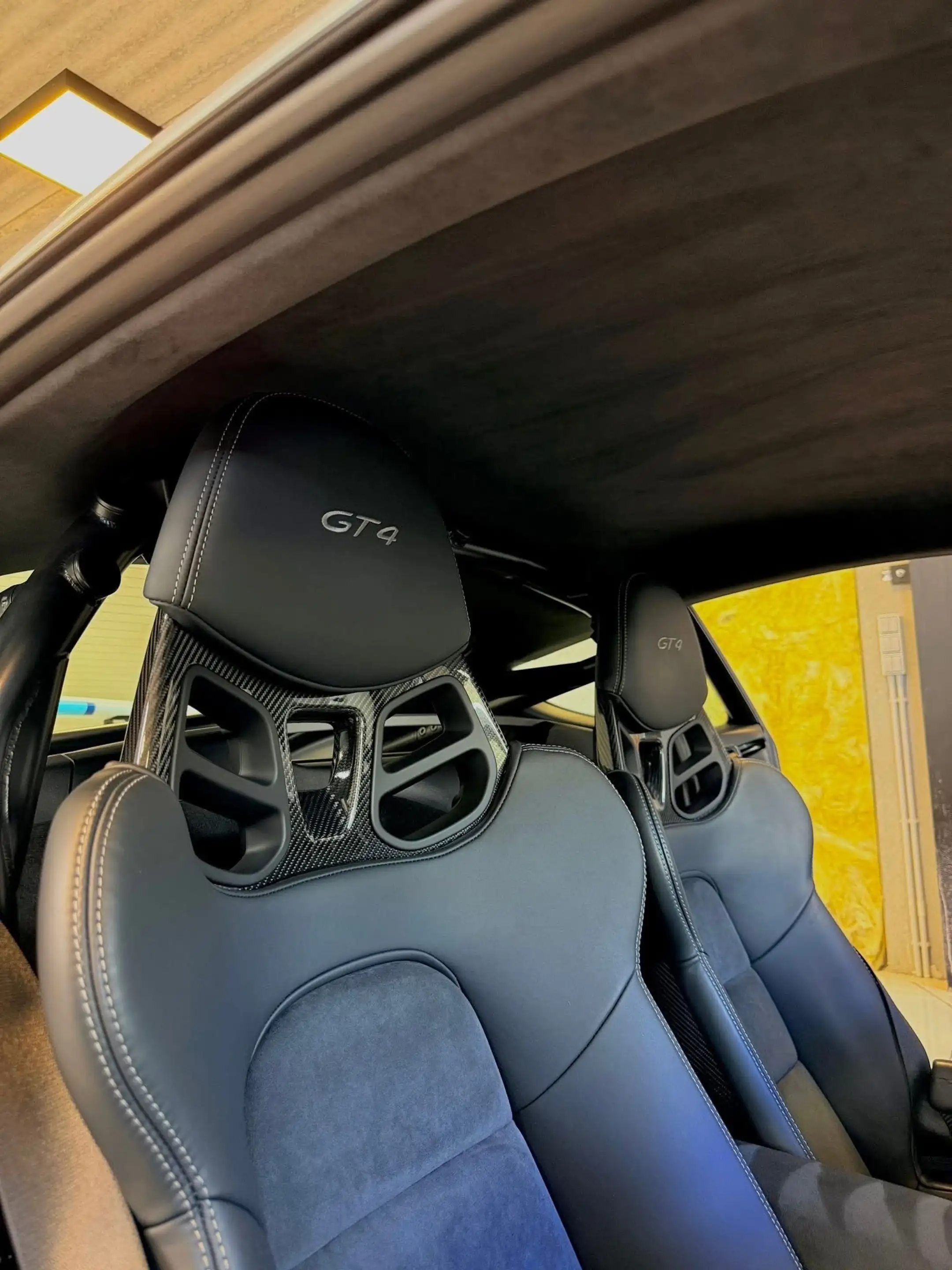 Porsche Cayman Cayman GT4 3.8i — photo 15