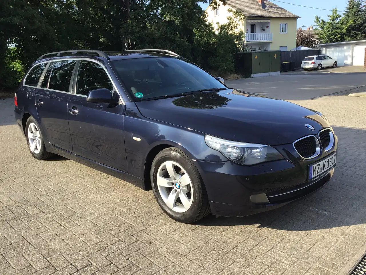 BMW 520