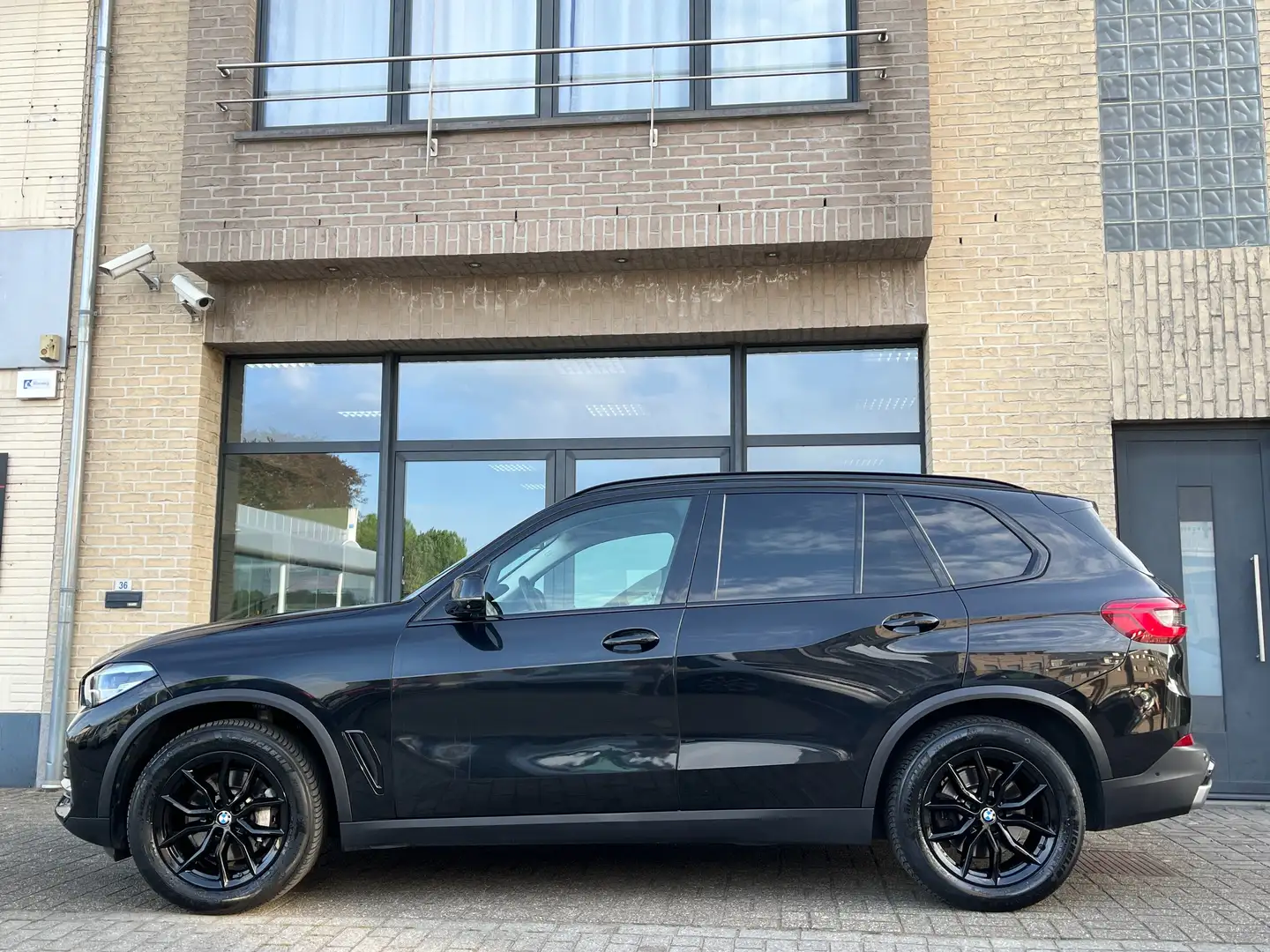 BMW X5 3.0 dA *HUD - ACC - COMFORT SEATS - GARANTIE* Negro - 2