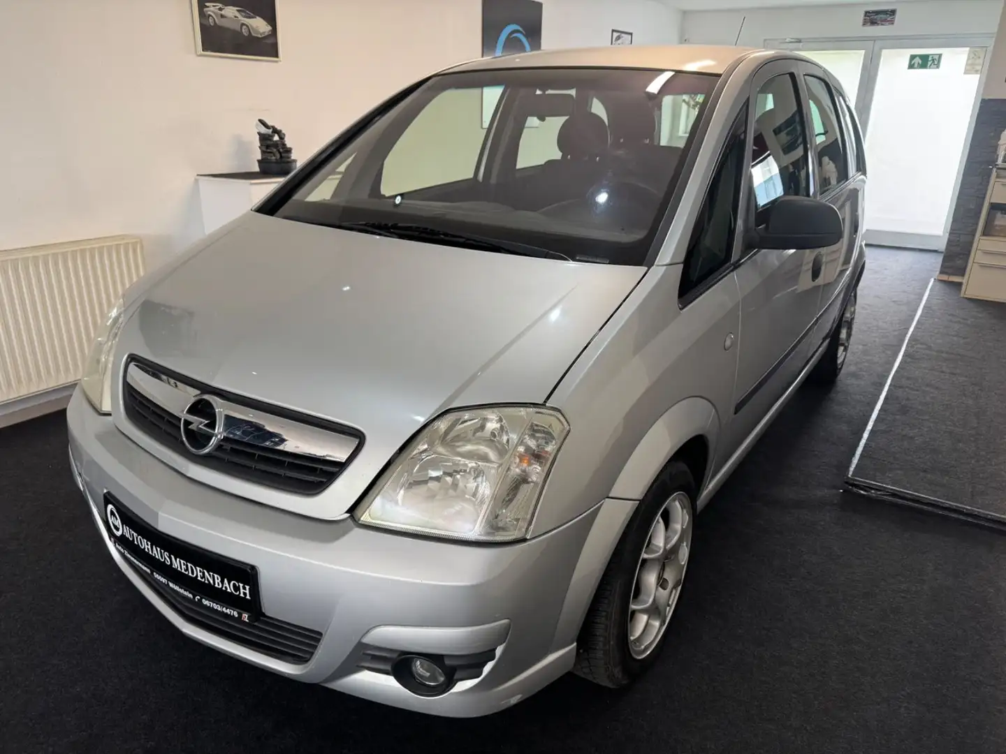 Opel Meriva 1.4 Selection Klimatronic PDC TÜV 06/26 Argent - 1