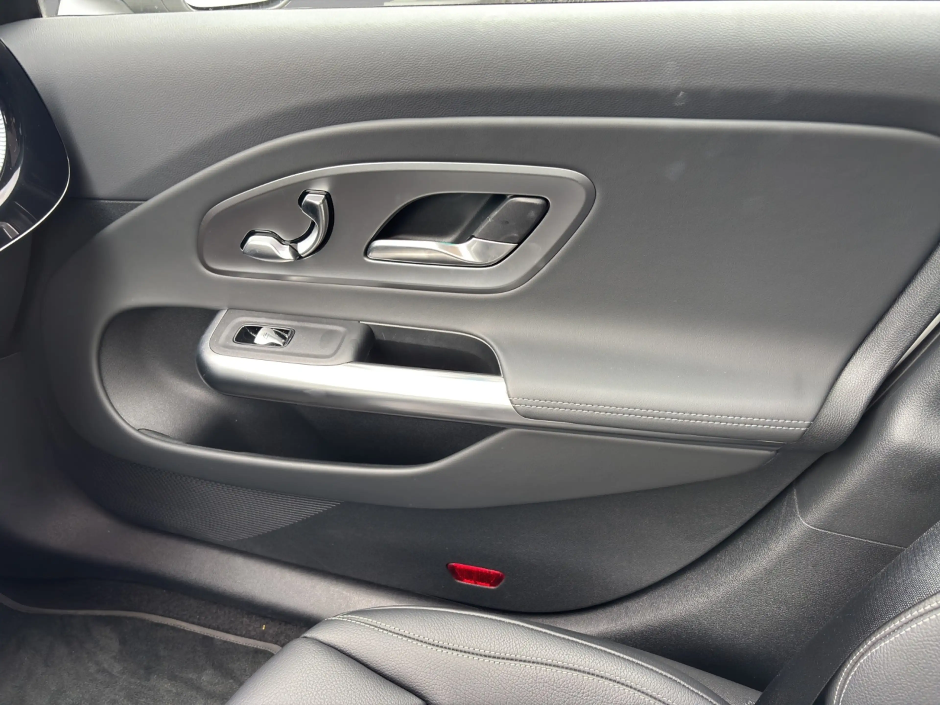 Mercedes-Benz CLA 220 Progressive*Premium-Paket*Multibeam*Keyl — photo 14