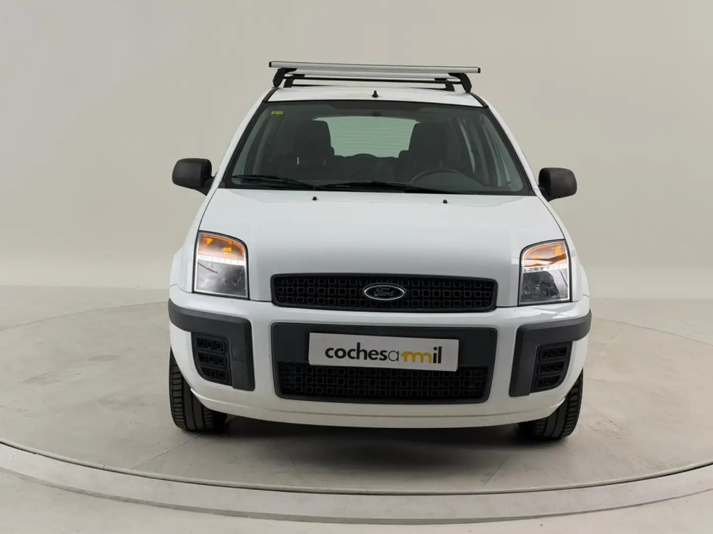 Ford Fusion 1.4 Ambiente Blanco - 2