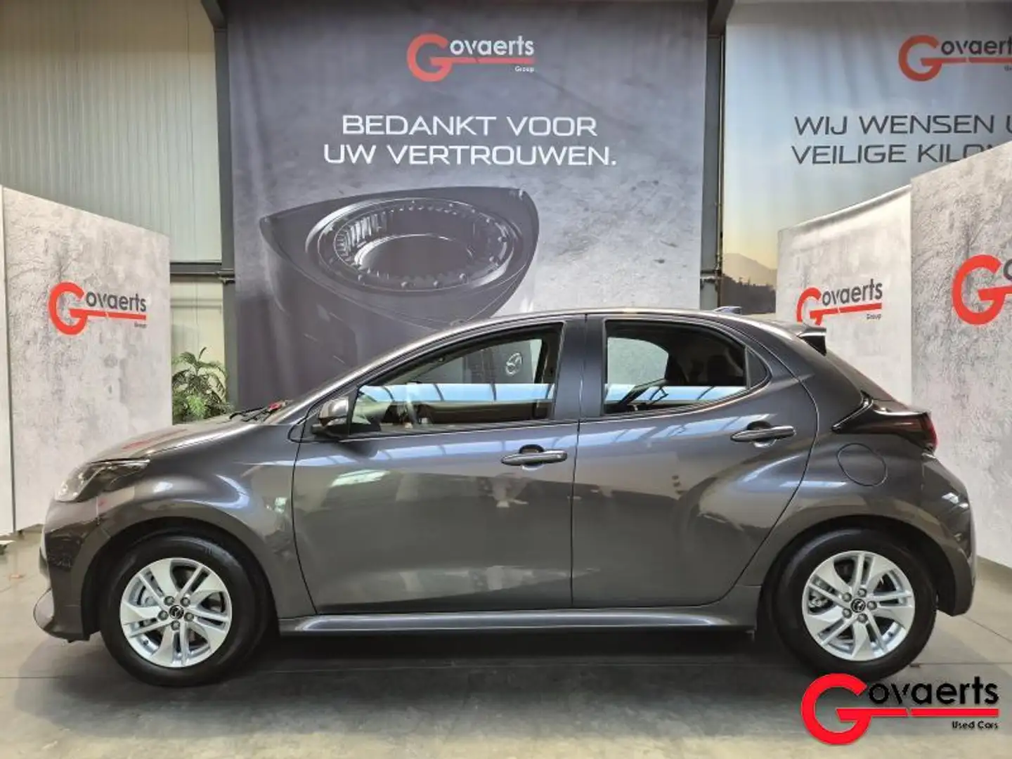 Mazda 2 Mazda2 Hybrid MY2022 5DR HATCH 1.5L Hybrid VVT-i 1 Gris - 2