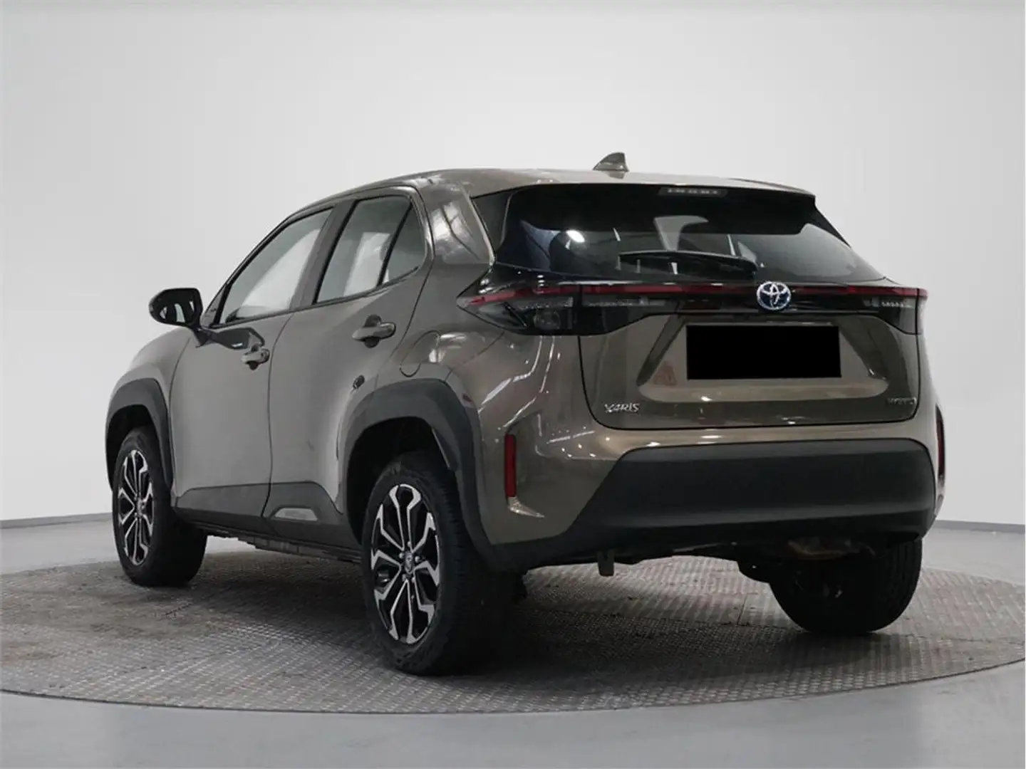 Toyota Yaris Cross 120H Active Plus - 2