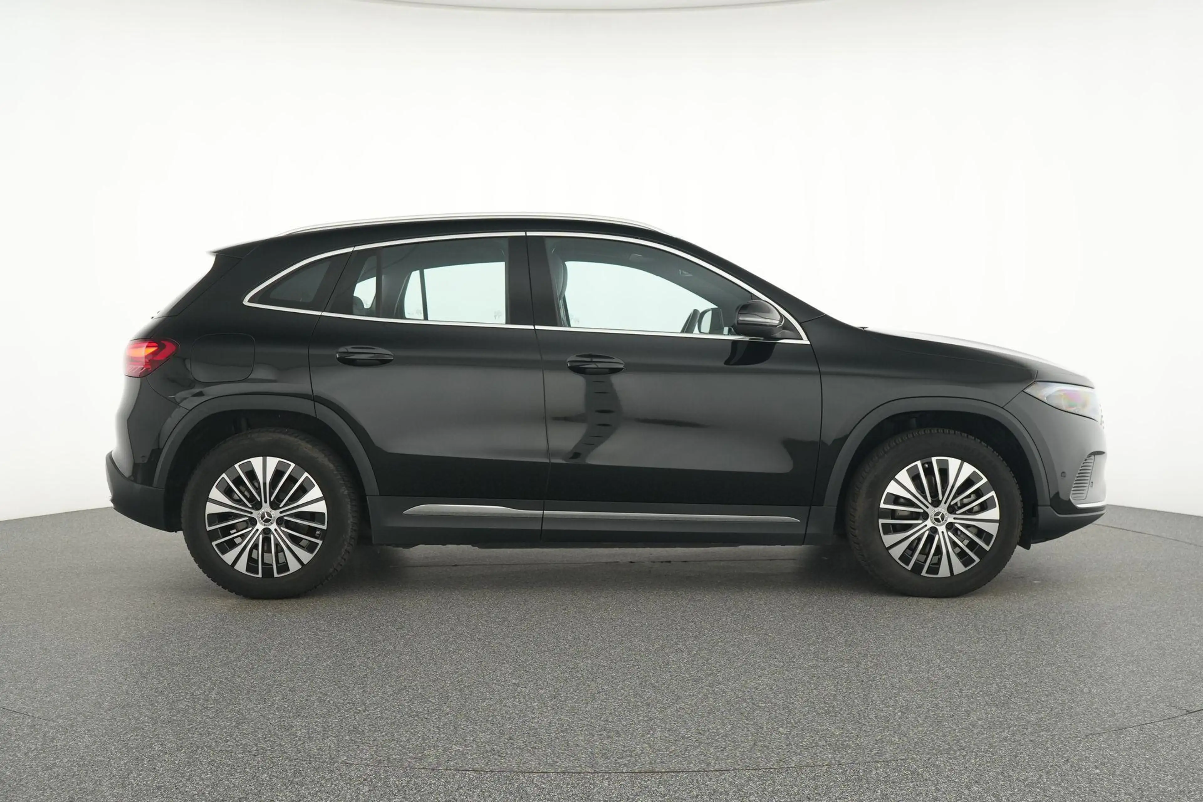 Mercedes-Benz EQA 250 250+ Business Line + CARPLAY + PANORAMISCH DAK + — photo 9