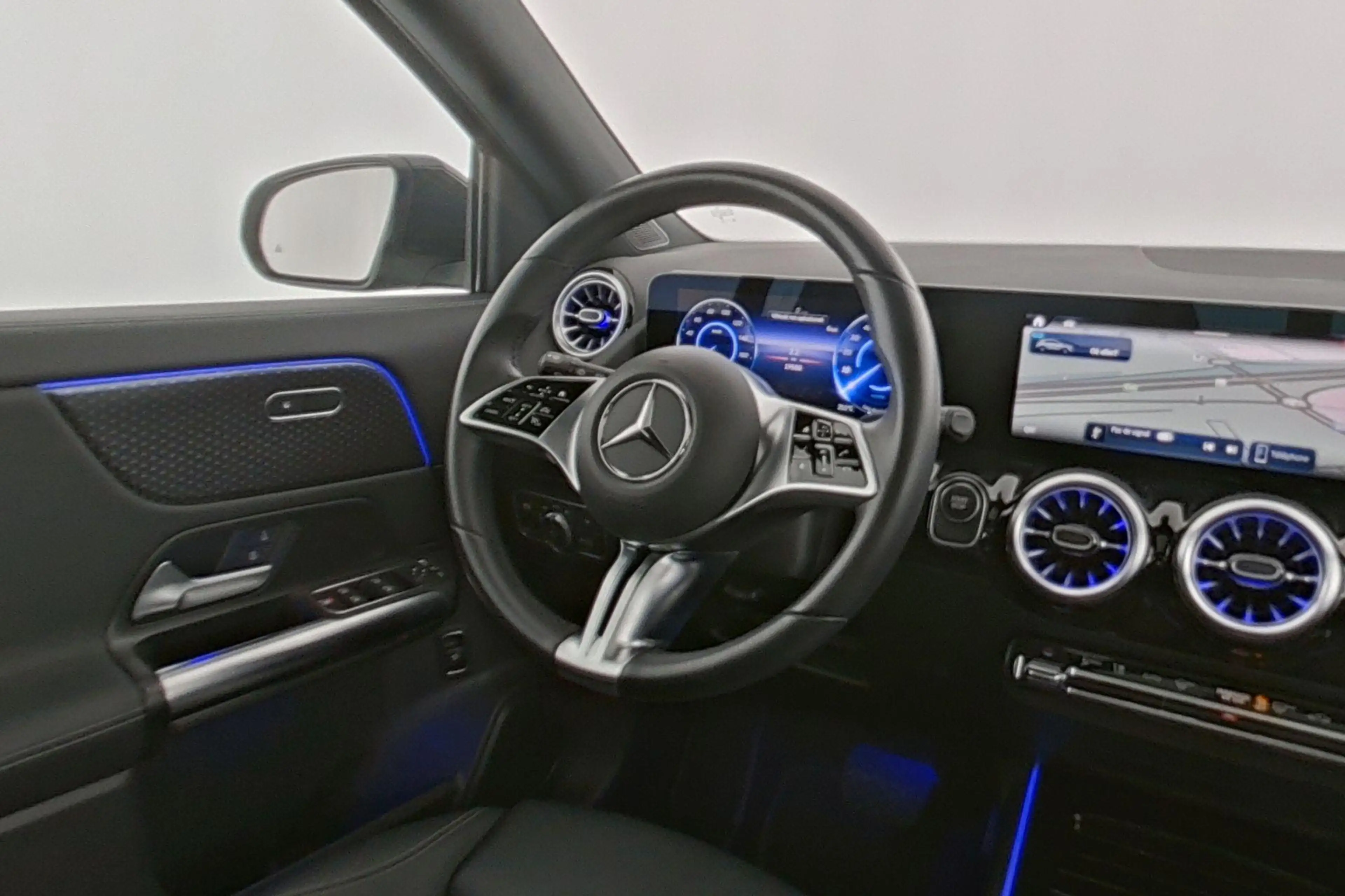Mercedes-Benz EQA 250 250+ Business Line + CARPLAY + PANORAMISCH DAK + — photo 13