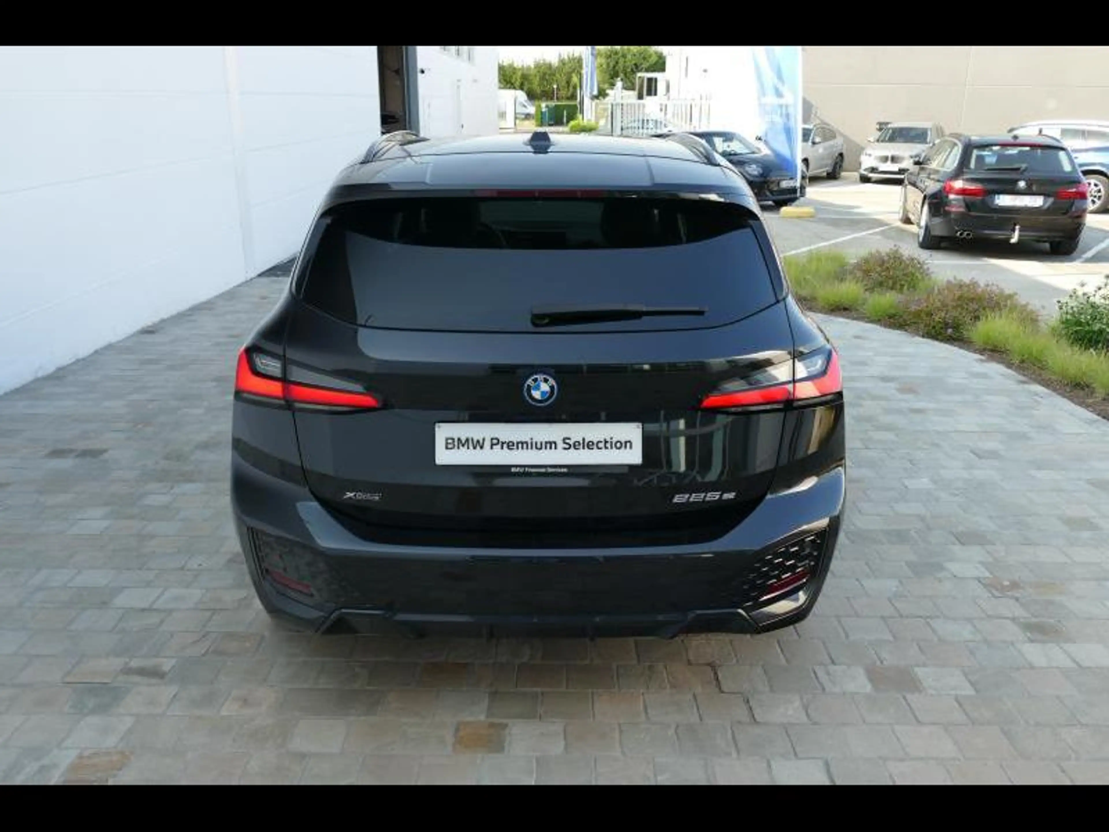 BMW 225 xDrive Active Tourer — photo 15