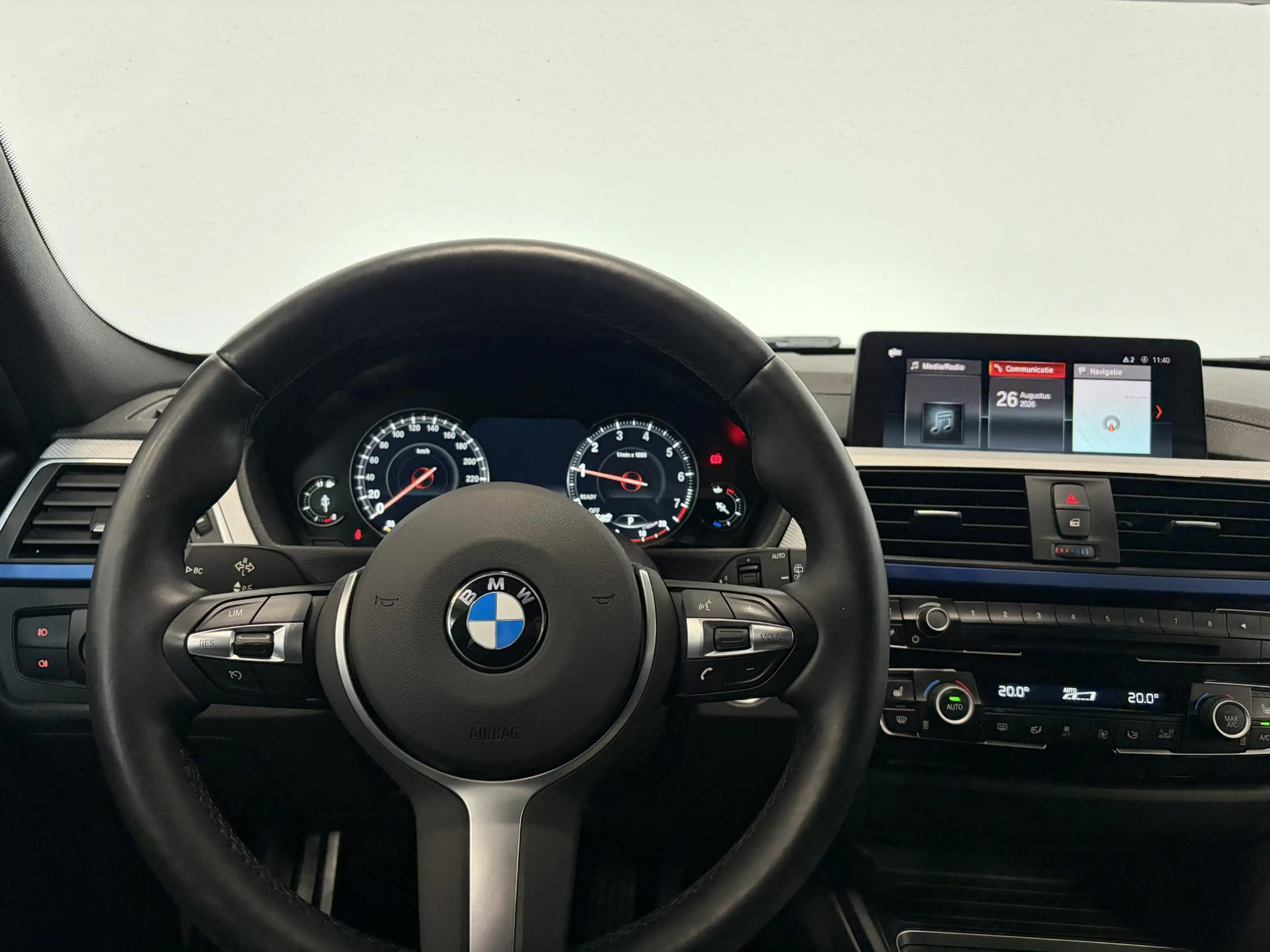 BMW 318 3-serie Touring 318i M Sport Edition Navigatie Cli — photo 2