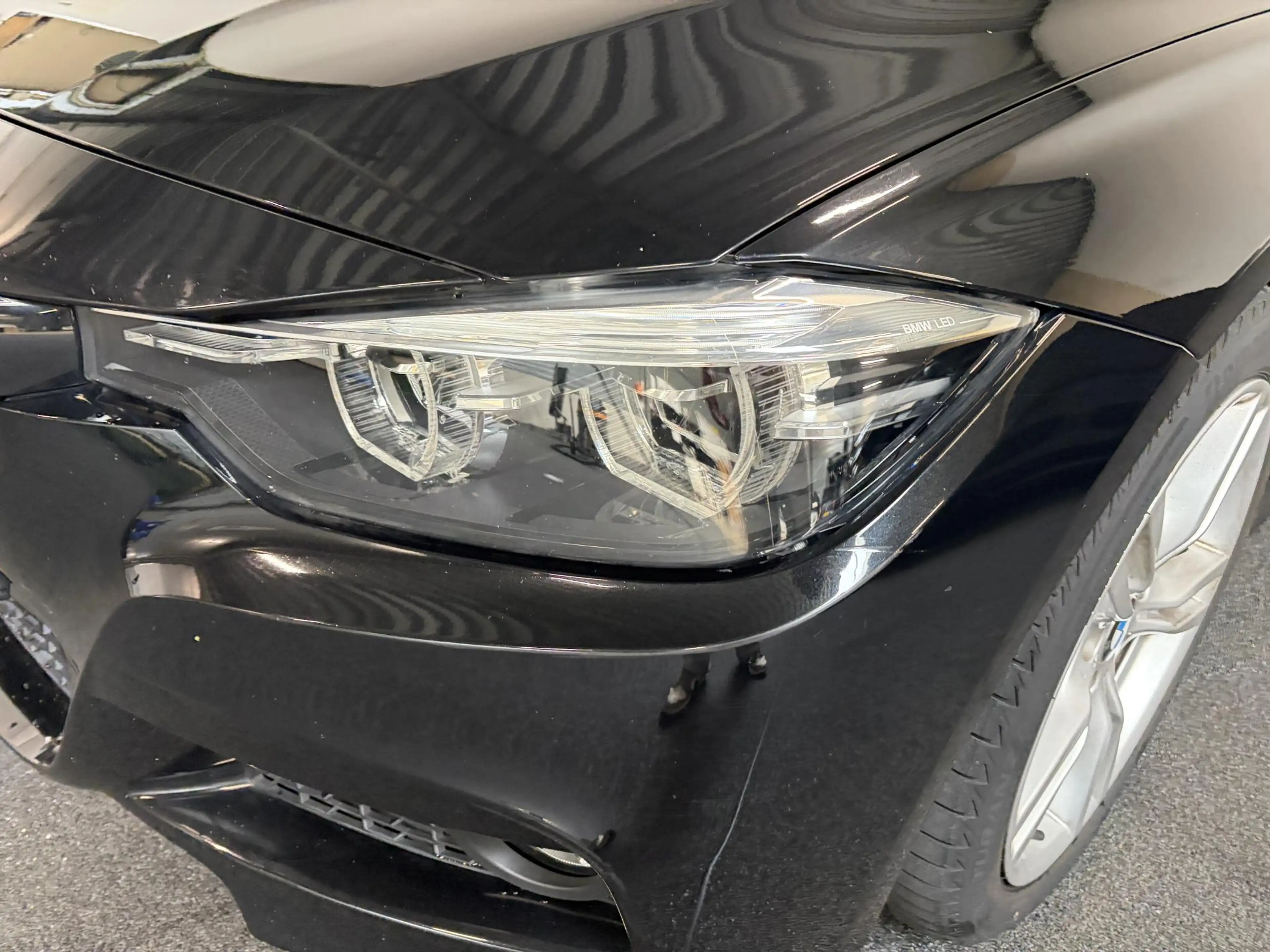 BMW 318 3-serie Touring 318i M Sport Edition Navigatie Cli — photo 28