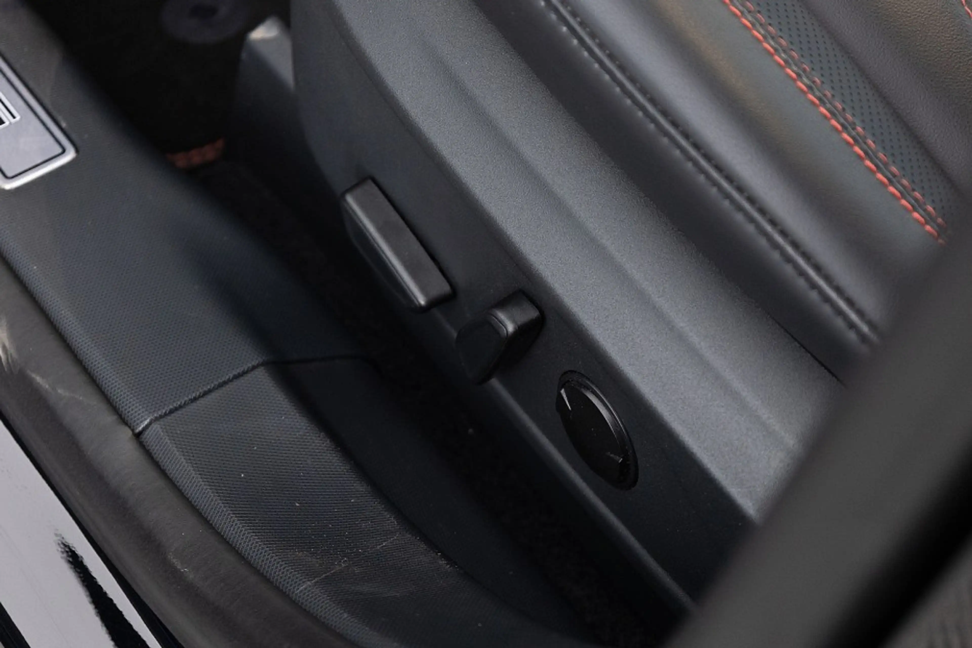 Ford Mustang Mach-E AWD 75 kWh | B&O | LEDER | Full LED | EL. STOELEN — photo 11