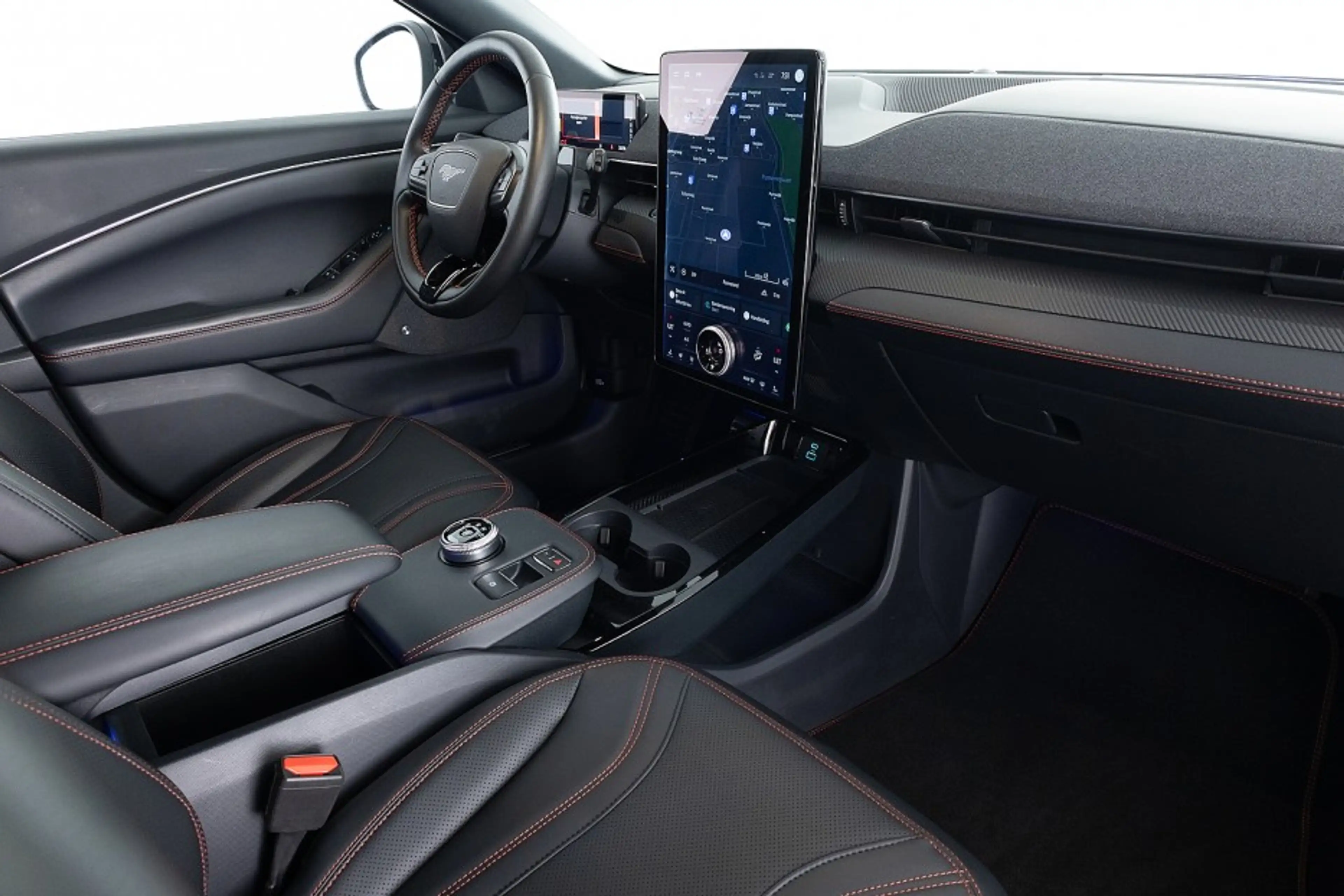 Ford Mustang Mach-E AWD 75 kWh | B&O | LEDER | Full LED | EL. STOELEN — photo 4