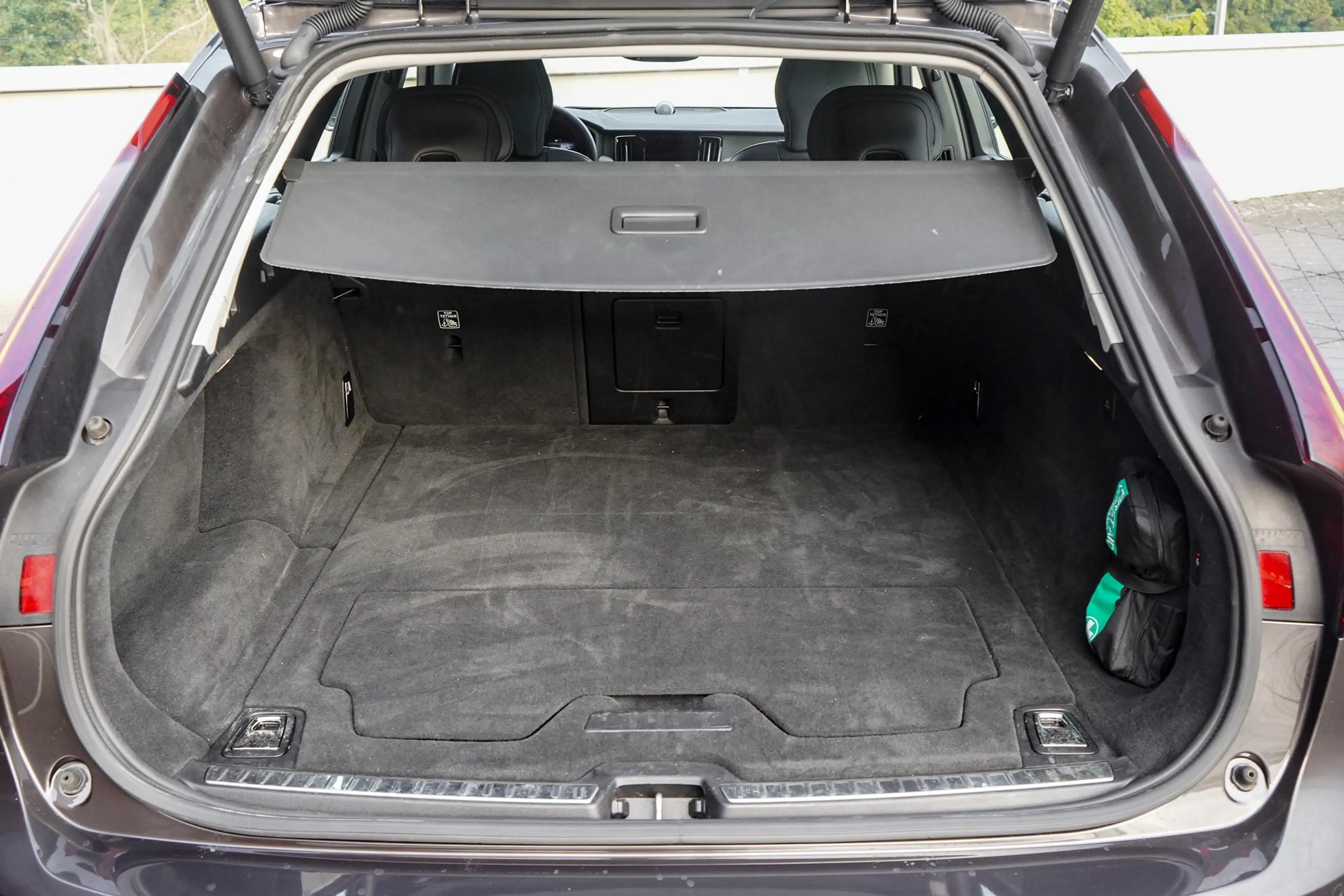 Volvo V90 2.0 T8 Plug-in hybrid AWD Ultra Executive Edition — photo 10