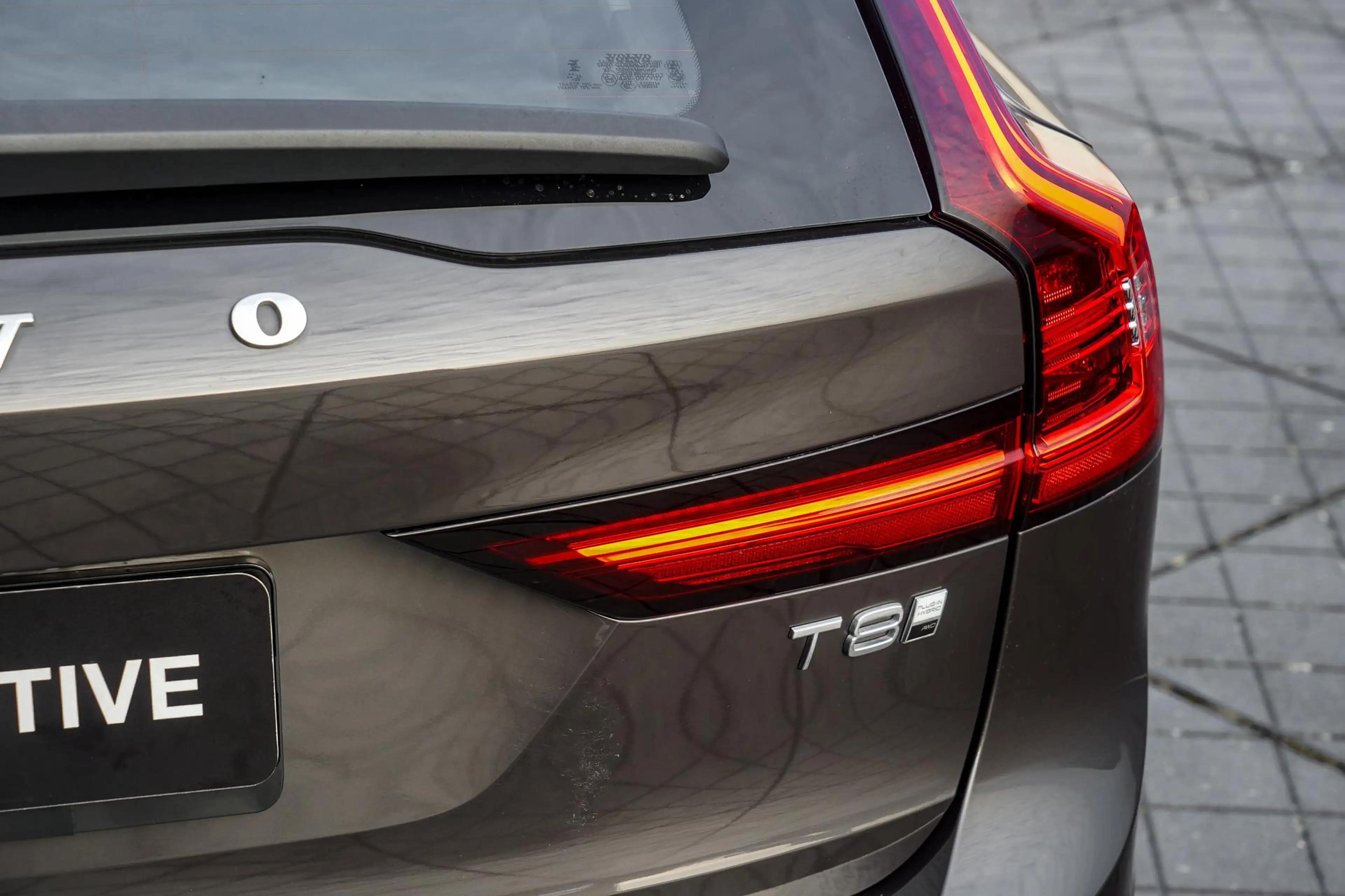 Volvo V90 2.0 T8 Plug-in hybrid AWD Ultra Executive Edition — photo 9