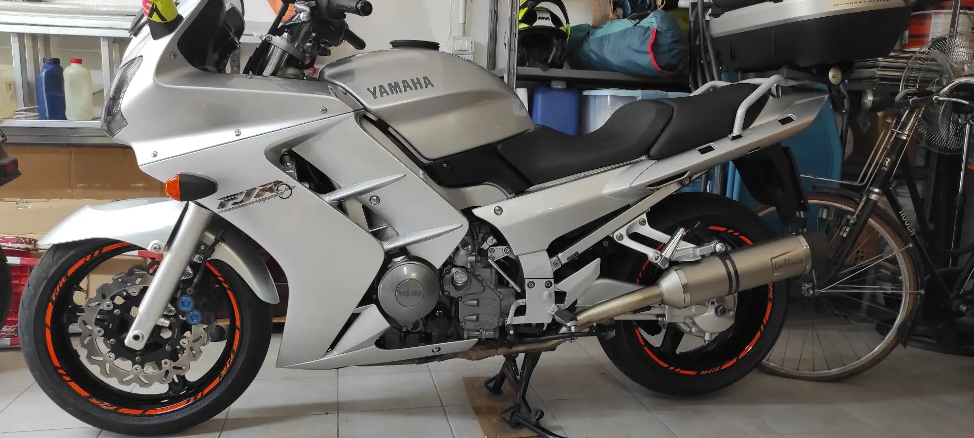 Yamaha FJR 1300 Argento - 1