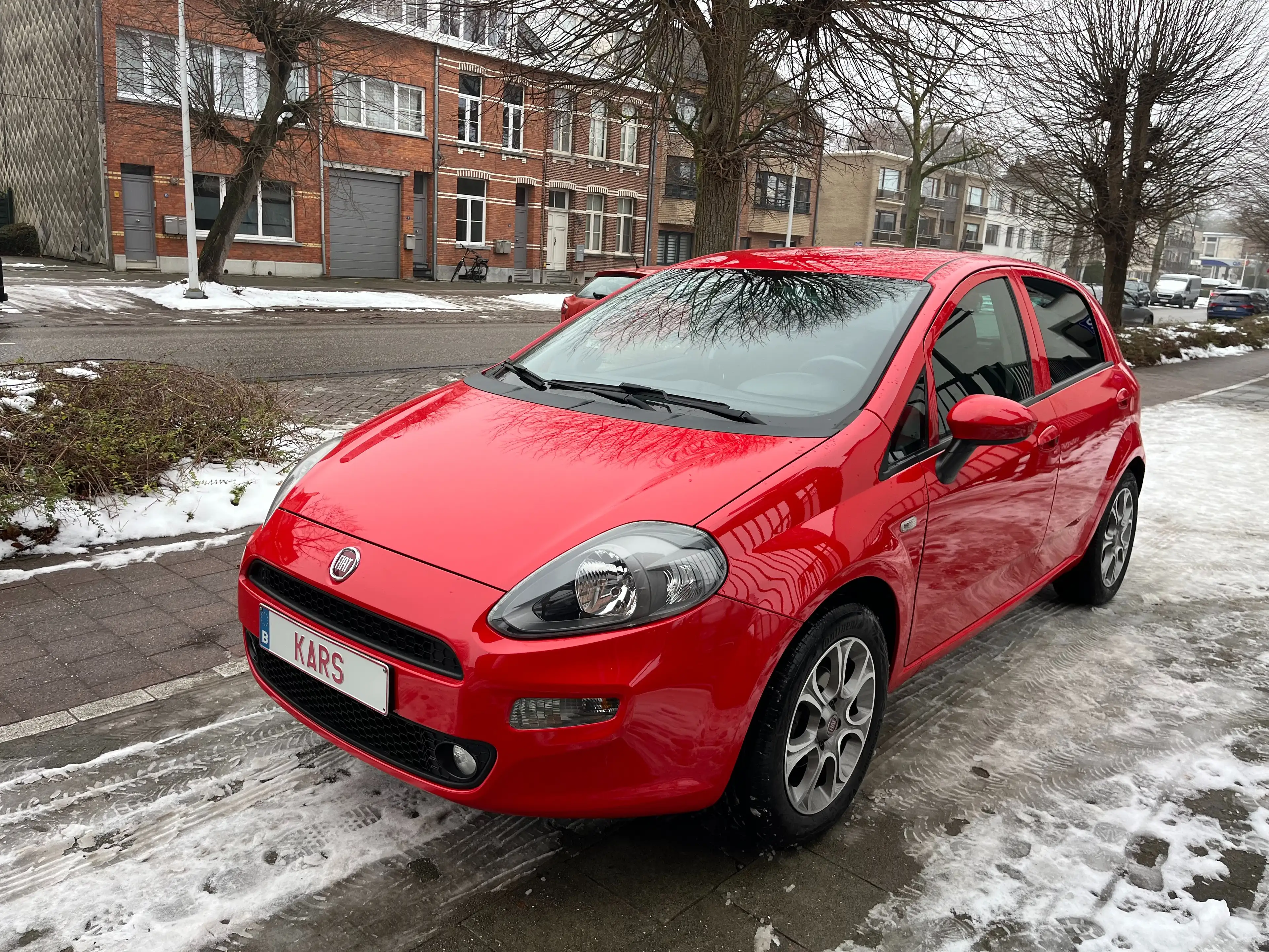 Fiat Punto Lounge/NIEUWSTAAT/EERSTE EIG/SPORTZETELS/GARANTIE — photo 3