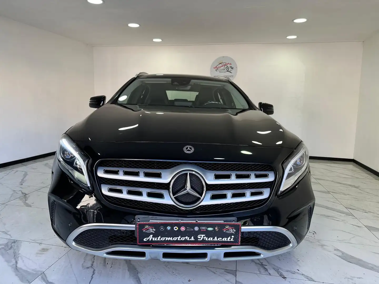 Mercedes-Benz GLA 200 200 d Premium auto-LED-GARANTITA-2019 Nero - 2