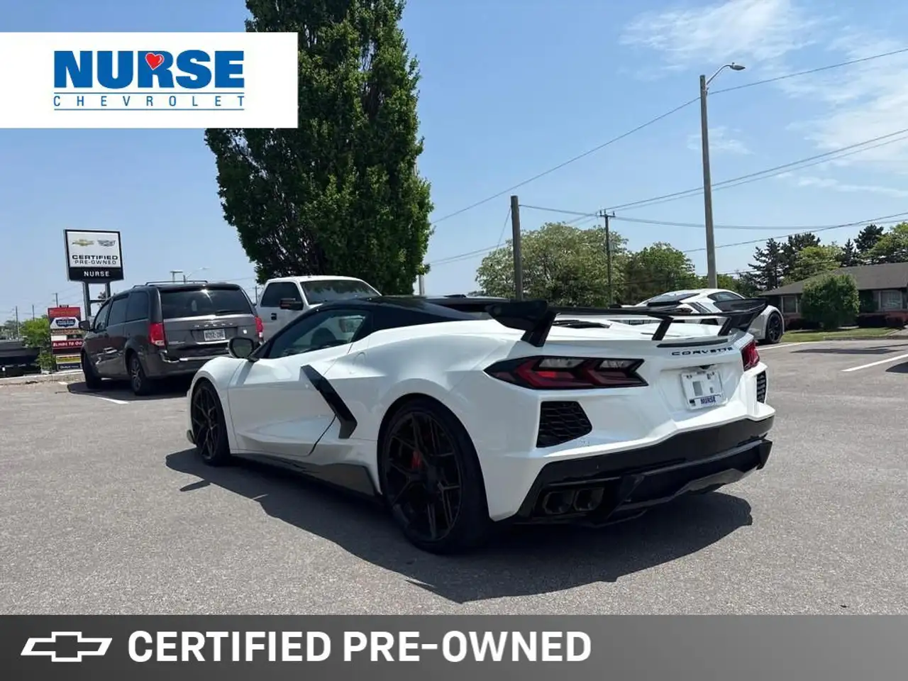 Chevrolet Corvette снимка Chevrolet Corvette