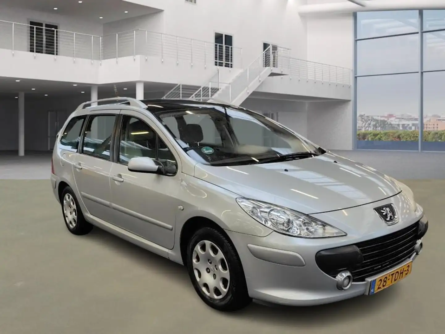 Peugeot 307 SW 1.6-16V/7PERS/AIRCO/PANO/TREKHAAK/ Gris - 2