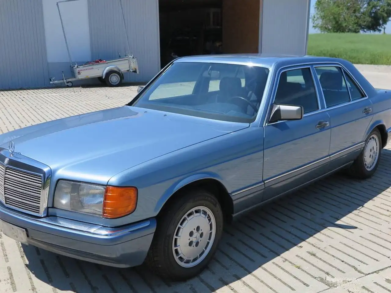 Mercedes-Benz 300SE W126, 1989, diamantblau / Interieur ebenfalls blau, sehr schöner Zustand 2, H-Zulassung und Euro2, sinnvolle Extras, foto 5