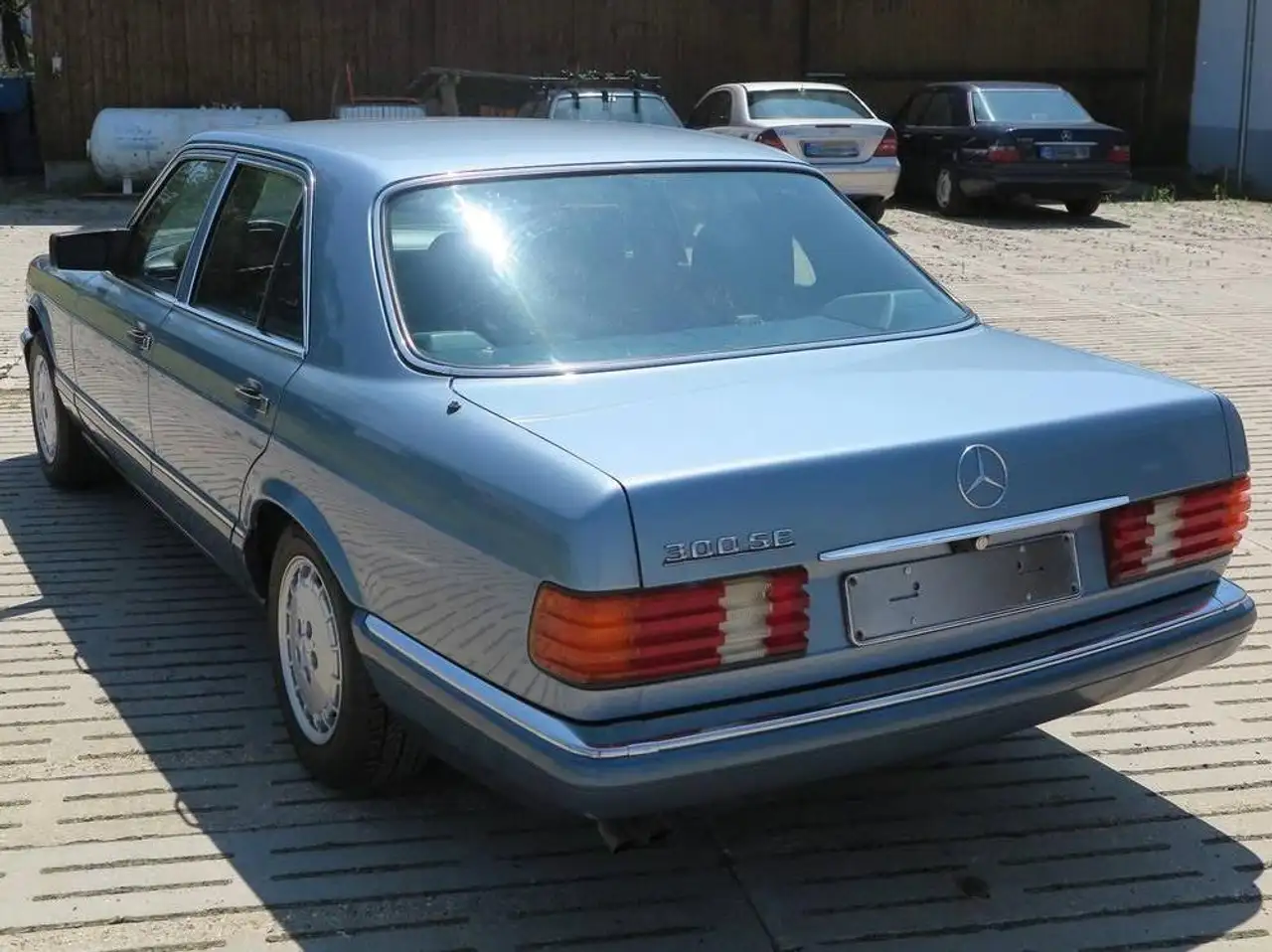 Mercedes-Benz 300SE W126, 1989, diamantblau / Interieur ebenfalls blau, sehr schöner Zustand 2, H-Zulassung und Euro2, sinnvolle Extras, foto 9