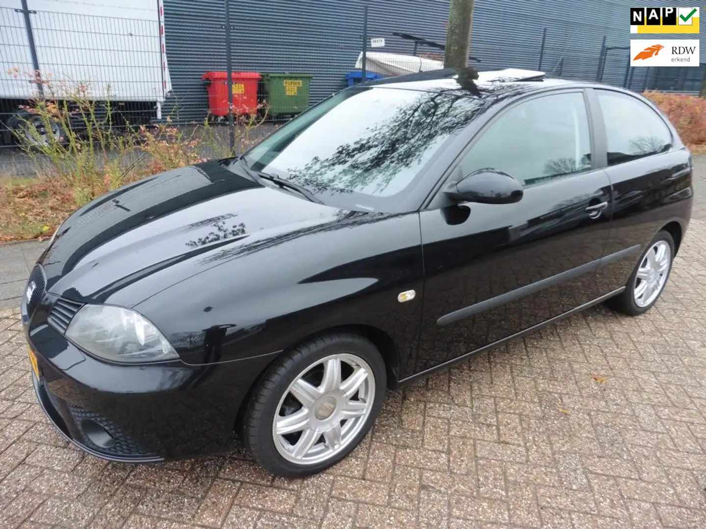 SEAT Ibiza 1.4-16V Chill Out AIRCO EERSTE EIGENAAR Noir - 1