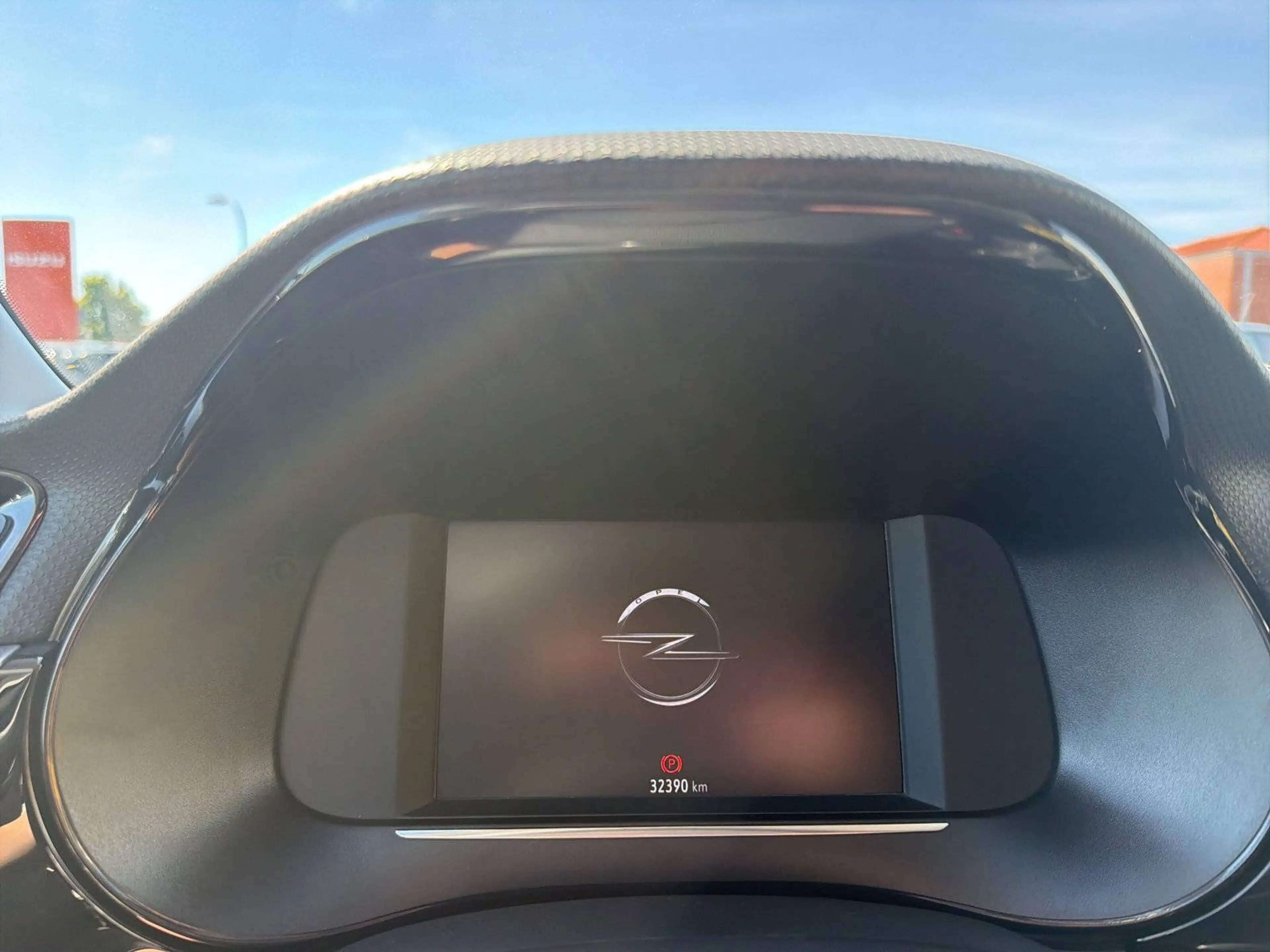 Opel Corsa-e e Elegance — photo 15